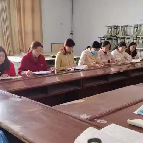 研课群策巧点拨，磨课群力促进步—————义马市外国语小学语文高学段教研组活动纪实