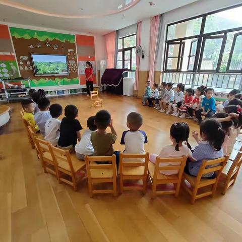 恒大凯奇幼儿园小一班四月份食育课程——香椿饼