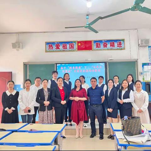 横州市云表镇邓圩村委小学语文组基于“减负提质”下，“以单元为整体”开展有效教研的探究