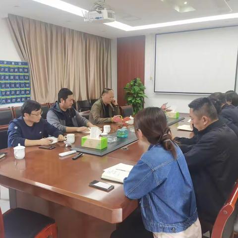 把脉问诊 对症下药——市公用事业发展中心配合局公用处开展“三服务”，深入解决8890投诉率高问题