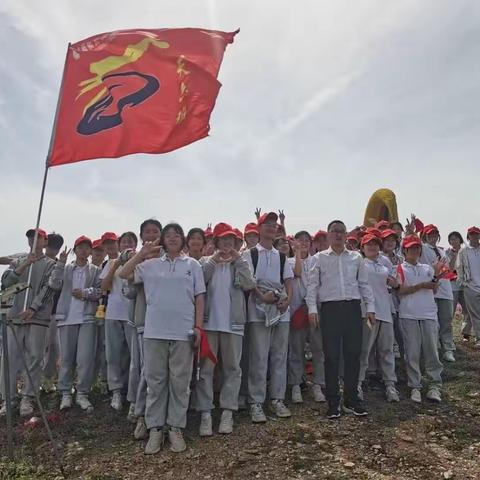 “足行春天  烹享美食”——枣阳阳光高中高一年级80华里励志远足106班纪实