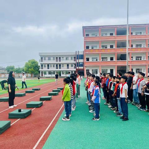 展现课堂风采，致力教学提升