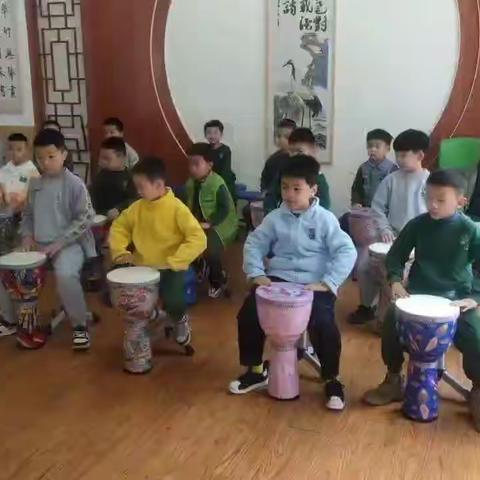 走进小学