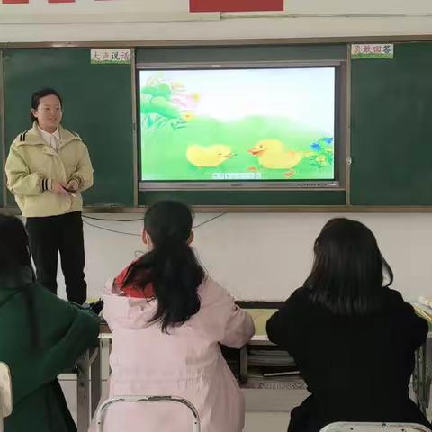 温宿县第三中学一年级语文组同课异构活动