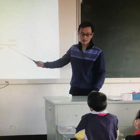 【择临优学 赋能先锋】龙岗小学教师风采第十三期     耐心育人静待花开——龙岗小学鲍超老师个人风采