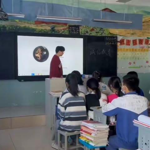 栉风沐雨同奋进 春华秋实满庭芳       ----四十中学高三离校记