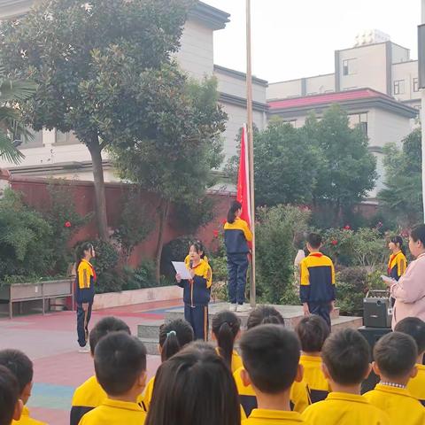 放飞心情，拥抱金秋——丽宝学校一1班