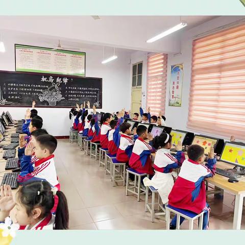 联通世界 点“机”未来——唐河县第一小学计算机社团纪实（7）（副本）