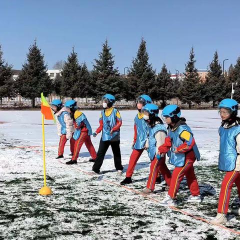 欢乐冰雪*健康中国--得耳布尔小学参加根河市2022年欢乐冰雪冬季运动会-雪合战、雪地足球赛