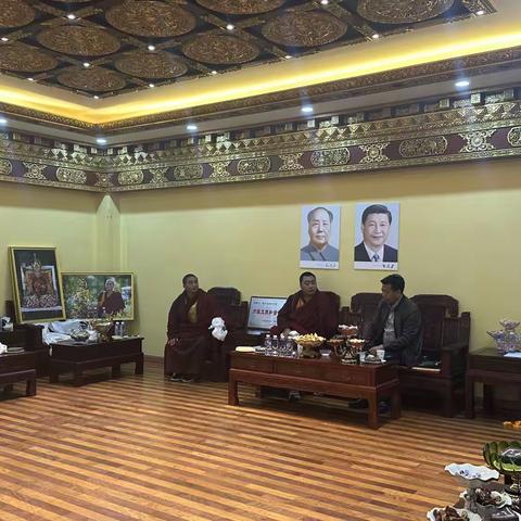 降呷部长一行工作组到格孟乡督导近期宗教领域各项工作