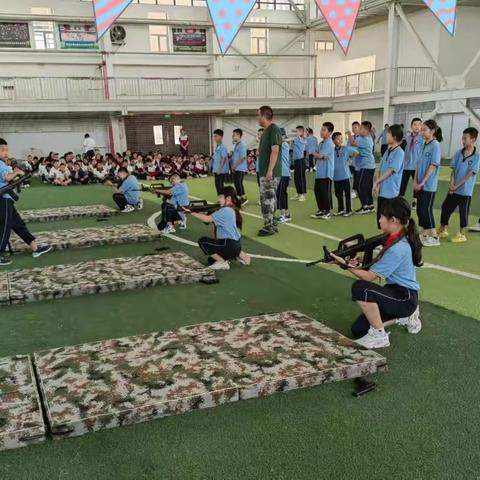 快乐实践伴成长——文学道小学四年四班社会实践活动纪实