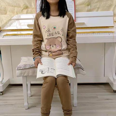 东盛小学四年七班郑舒桐《家庭读书会》第一百八十四期