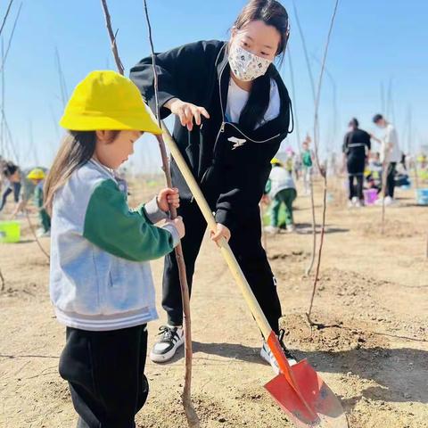 育新.博苑幼儿园亲子春游