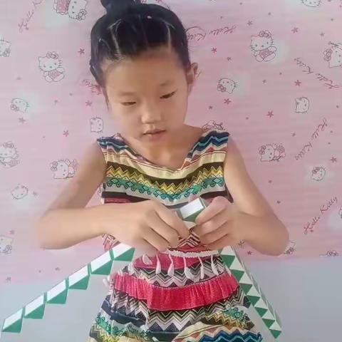 “益智生辉—— 度精彩暑假”一年一班益智活动分享