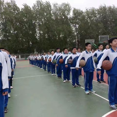 青春无限 努力拼搏 为梦飞翔 再创辉煌