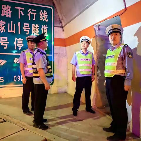 【我为群众办实事】强化路面隐患排查   确保公路安全畅通