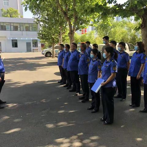 公用事业执法大队组织召开周例会