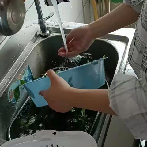 马迹塘镇中学第二届擂茶节