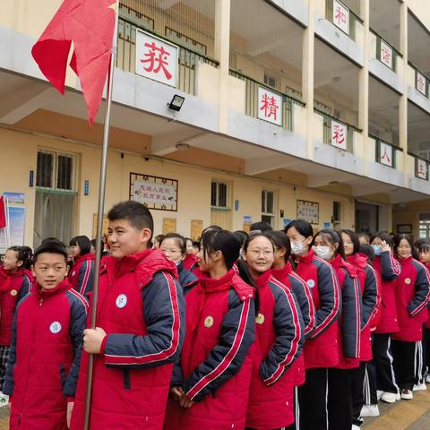 科技点燃梦想——长垣市蒲东街道实验小学六五班科技展览活动纪实