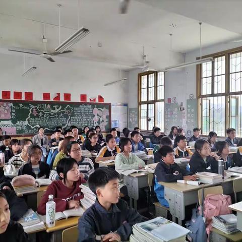 共研共磨，构建高效课堂--泸溪三中与踏虎学校联合教研