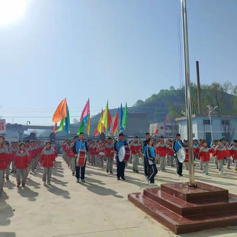 奏响青春旋律，谱写运动乐章——乔河初级中学第二十五届春季田径运动会纪实