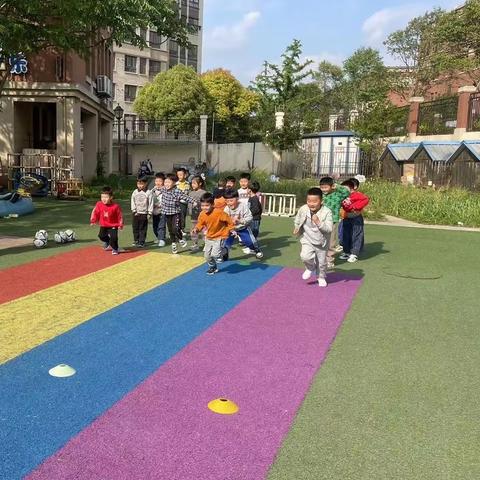 万科城幼儿园足球⚽️启蒙课
