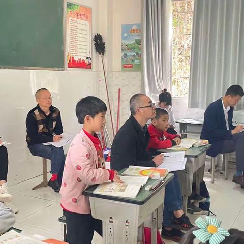 课堂比武显魅力 集体教研促成长——洗泽小学教师课堂大比武活动纪实