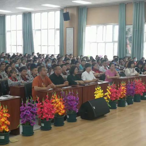 【十一小•教学】“书香浸润童年  阅读点亮人生”——利通区第十一小学六年级读书节活动