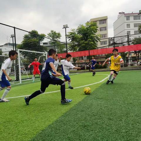 会昌县城区小学校园足球五校邀请赛在会昌小学圆满落幕