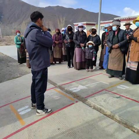 拉玉村幼儿园家长开放日活动