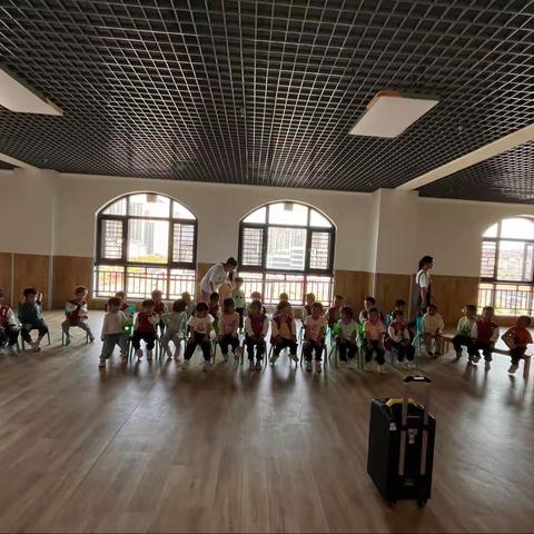 楚雄汇锦博睿幼儿园小四班一日活动流程