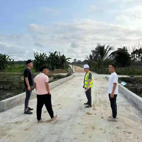 县地方公路管理站，养护项目工程质量和安全进行检查。