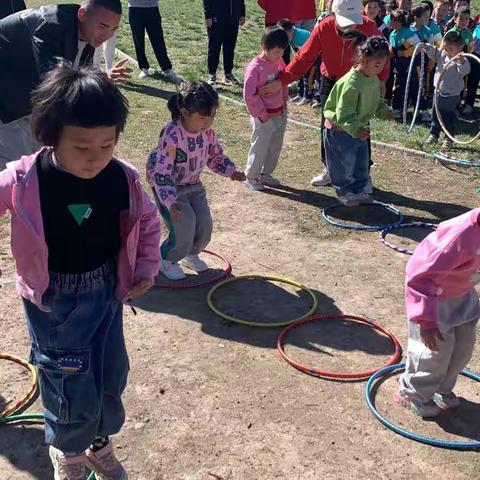 大手拉小手，一起来加油——蒙古乡中心幼儿园趣味运动会