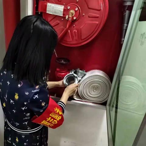 工作动态｜红西村社区开展平安检查，守候保障辖区平安