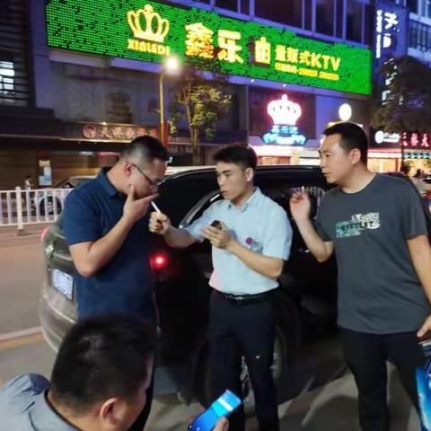 隆林县局（营销部）开展“多彩三月三，浓浓甲天下”品牌驻店宣传活动