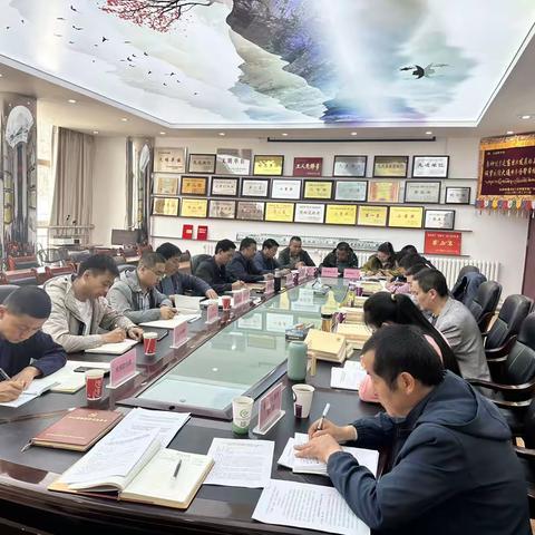 青海省牦牛繁育推广服务中心党委书记围绕“以学铸魂、以学增智、以学正风”讲授专题党课