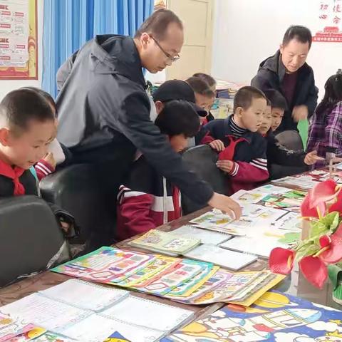 书香润心灵 阅读展风采——伍仲小学阅读成果展示活动