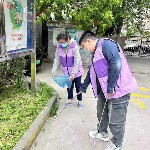 韶嘉居民区新时代实践站开展爱国卫生劳动活动