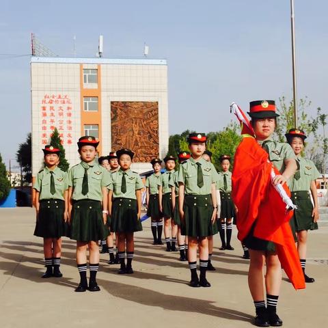 【党建引领润童心 强身益智庆“六一”】“学习二十大 争做好队员”托克托县民族小学庆“六一”系列活动