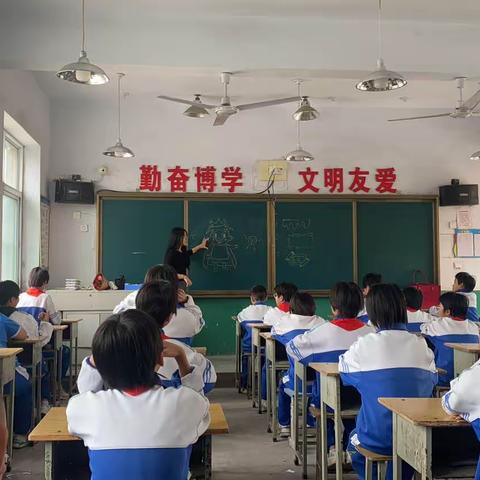 2023年水冶镇北环路小学手工制作社团美术（二）