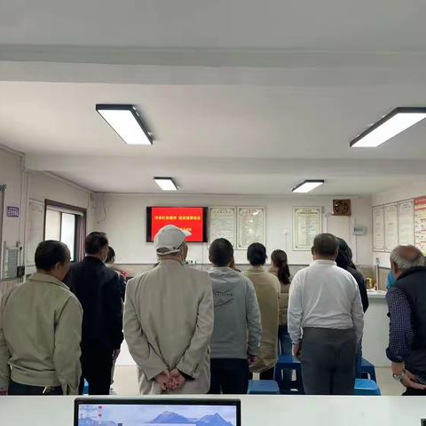 铁西路街道办事处平安社区组织开展“传承红色精神 坚定理想信念”主题党日活动