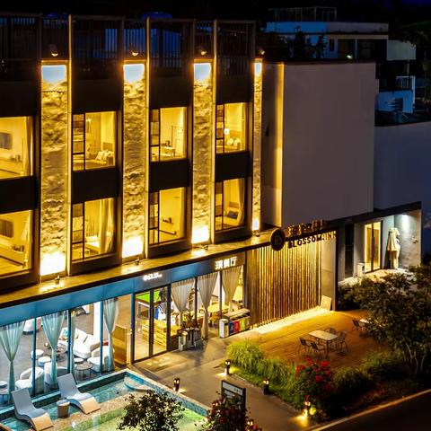 【游创别墅民宿连锁｜落日·花见】花都版“小云南”☁️13房19床💐栖花揽景生态治愈系轻奢民宿（步行可达马岭观花景区🌲）