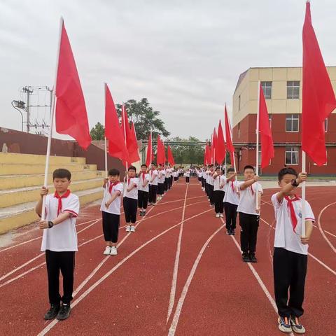 运动点燃激情，活力充满校园——西柴沟中心校首届趣味运动会