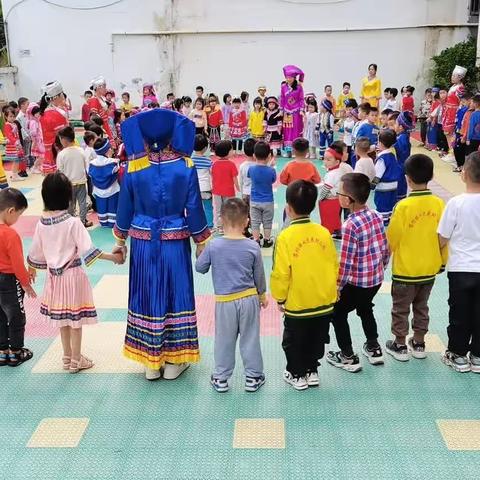 多彩"三月三""传承壮乡情，一一七色花幼儿园三月三活动