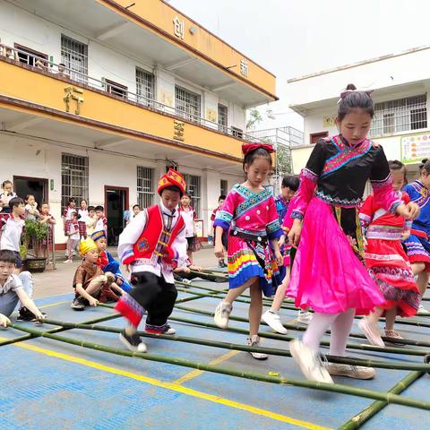 “宾阳县宾州第五小学”——弘扬民族文化，团结快乐壮乡🍃