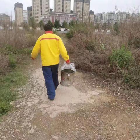 “流动阿米巴团队”送油到田间