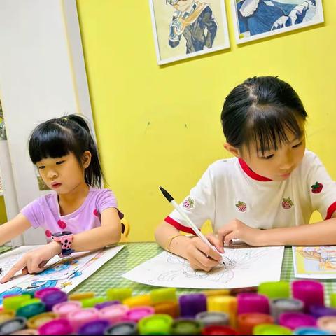 格林艺术漫画D班