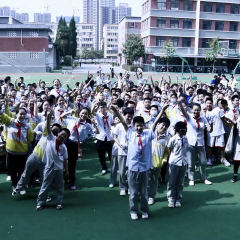 【咸阳高新一中】奋力拼搏  迎“篮”而上——小学部六年级组篮球比赛