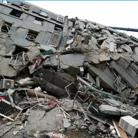 地震来了 我不怕——新昌小学幼儿园防震演练