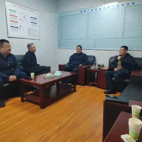 西安莲湖环卫集团有限公司《关于调研桃园清扫保洁和除雪除冰》工作情况